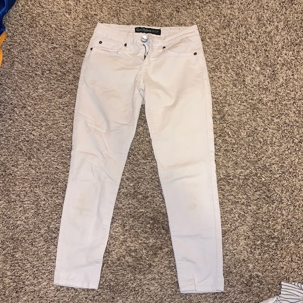 white capris